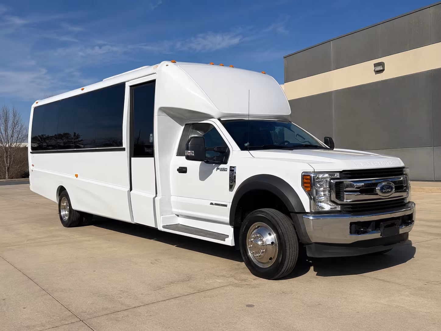 bus rentals for bethlehem brewery and winery tours